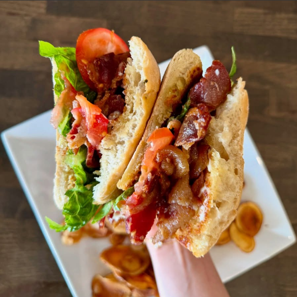 Additional Scratch kitchen or prep photo