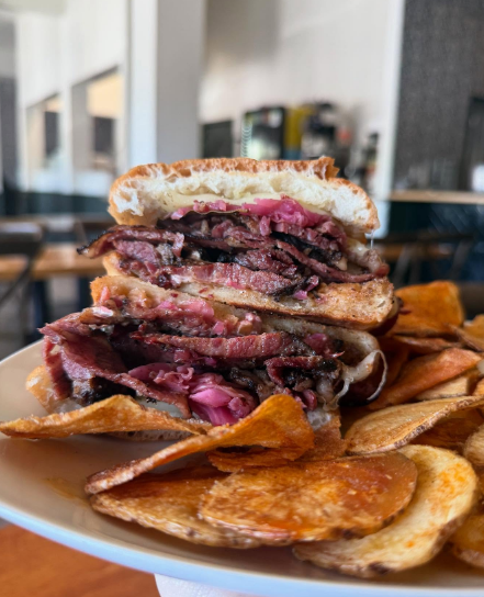 Additional Scratch dining photo